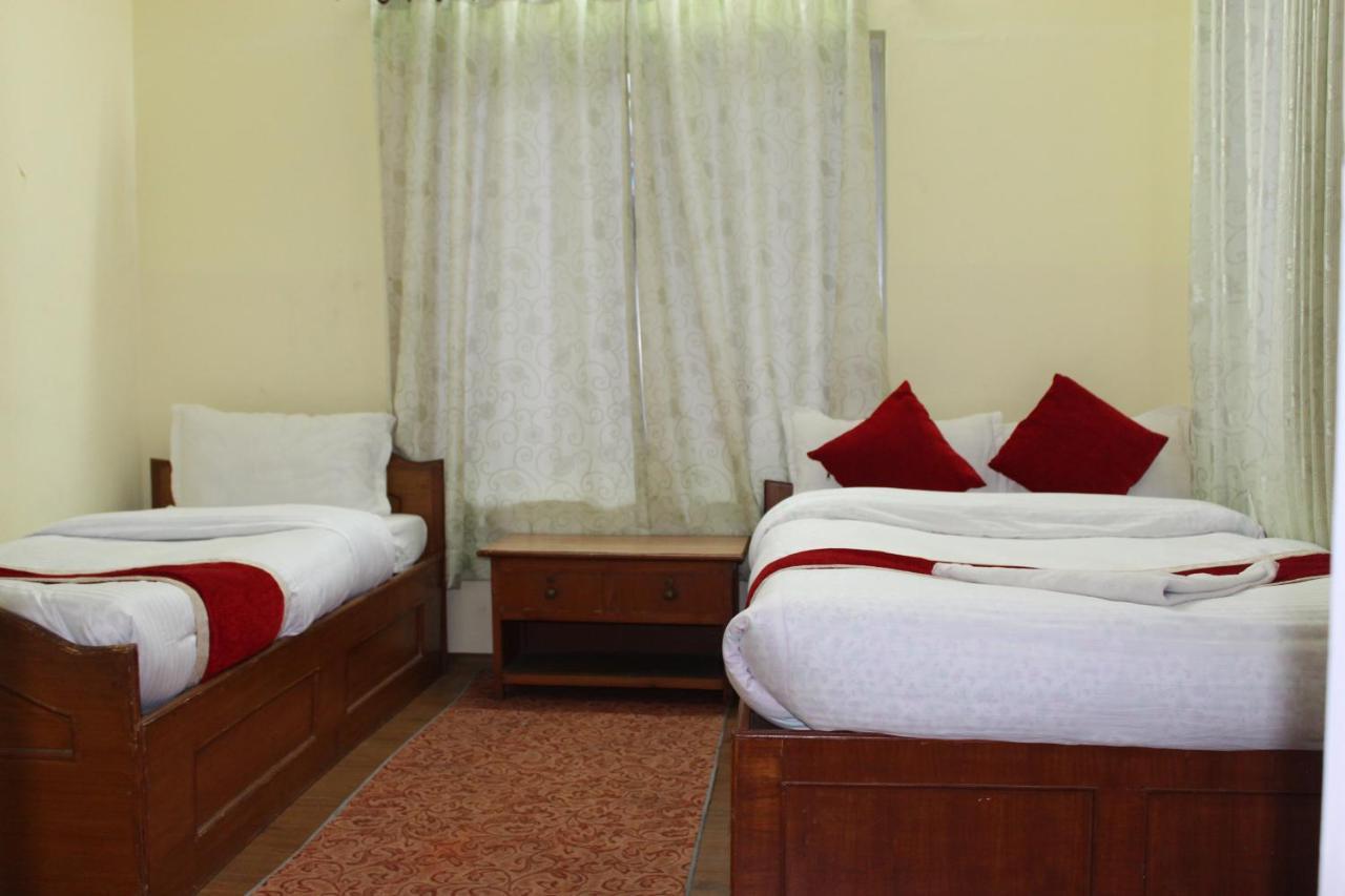 Hotel Snow Leopard Pokhara Dış mekan fotoğraf